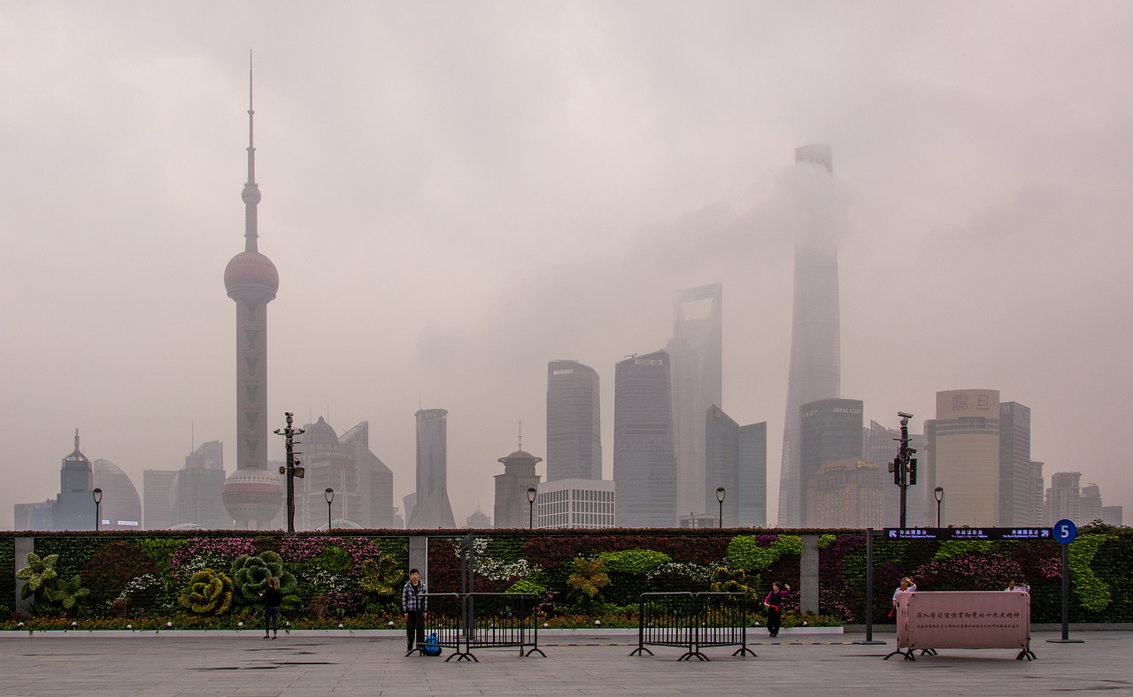 上海网约车行业变革与最新政策响应动态三月报告